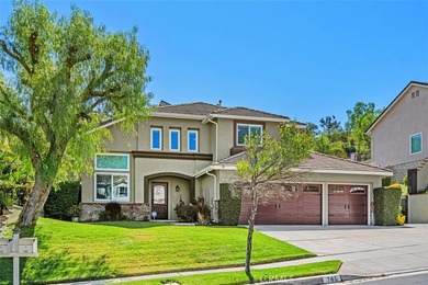 Welcome to this stunning residence perfectly designed for - photo 1