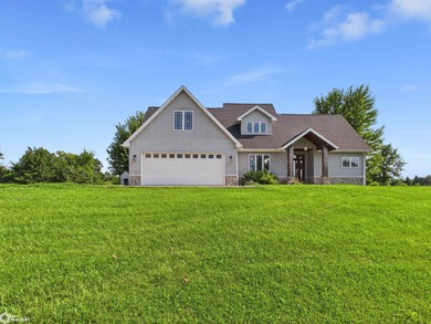 (private lake, pond, creek) Home For Sale in Keokuk Iowa