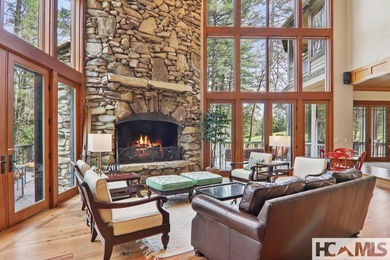 Discover a remarkable residence that embodies timeless mountain - photo 12