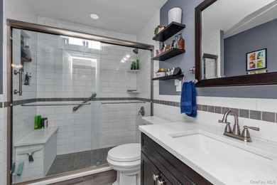 Spacious East Islip Split-Level Home! This well-maintained - photo 12