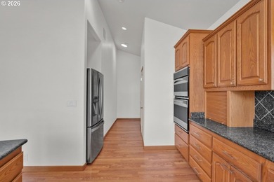PRICE IMPROVMENT! INCREDIBLE ONE-OWNER SOUTH LAKES ESTATE! - photo 18