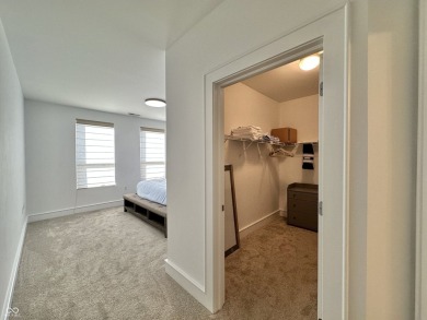 Experience Timeless Urban Living in a Historic Landmark