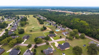 Welcome home to this beautifully landscaped brick home offering - photo 41