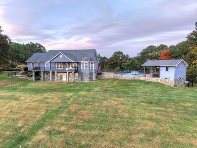 Live directly on Copper Basin Golf Course! A masterpiece home - photo 3