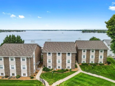 Lake Condo For Sale in Syracuse, Indiana