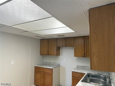 GREAT Investment Opportunity! Charming, Large Four Bedroom, Two - photo 7