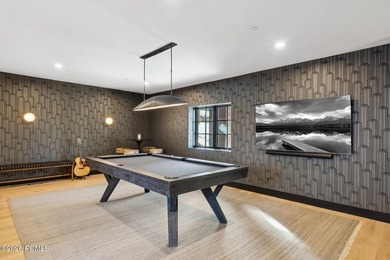 Located in the exclusive Stag Lodge, one of the most sought - photo 14