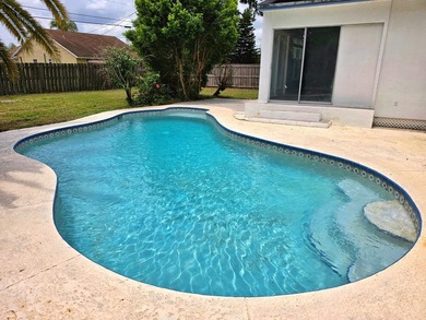 Discover this 3-bedroom, 2-bathroom home features an attached - photo 16