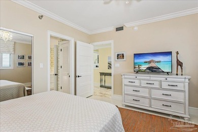 Set high above the sugar-white sands of Navarre Beach, this - photo 22
