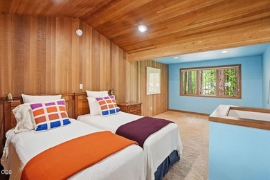 Beautifully maintained and impeccably manicured, this inviting - photo 38
