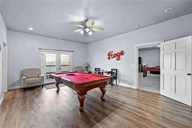 Discover the perfect blend of lakefront living and rental income - photo 10