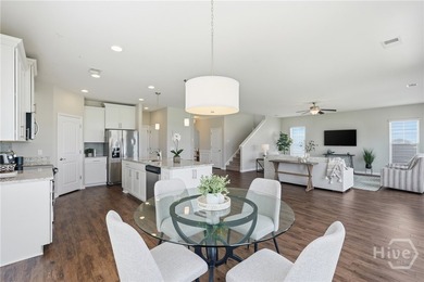 Excellent Location in Cumberland at the Highlands! Welcome home - photo 12