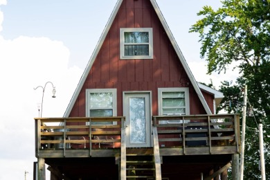 This 23.02+/- acre property sits directly along the Mississippi - photo 18