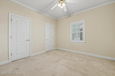 This beautiful home showcases a thoughtfully designed layout - photo 24