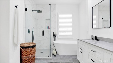 Modern Elegance Meets Resort Living in Ladera Ranch. Welcome to - photo 27