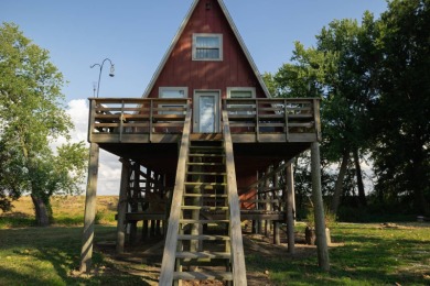 This 23.02+/- acre property sits directly along the Mississippi - photo 28