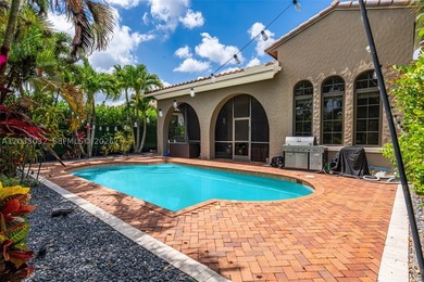 Experience luxury living in the prestigious Parkland Golf & - photo 33
