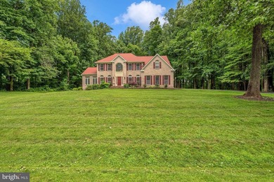 Serene Estate Living at 19213 Sherwood Green Way 4 Bedrooms | 4 - photo 2