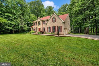 Serene Estate Living at 19213 Sherwood Green Way 4 Bedrooms | 4 - photo 3