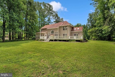 Serene Estate Living at 19213 Sherwood Green Way 4 Bedrooms | 4 - photo 7