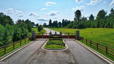 Is the mountain and lake life calling your name? Welcome to the - photo 8