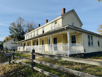 Lake Home Sale Pending in Plainfield, Connecticut