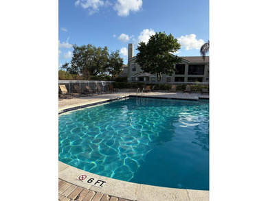Move-in ready and beautifully updated 2 bedroom, 2 bath end-unit - photo 22