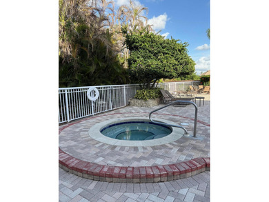 Move-in ready and beautifully updated 2 bedroom, 2 bath end-unit - photo 24