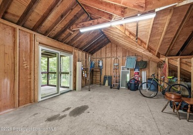 Welcome to 364 Idlewild Lane, a beautifully maintained home - photo 31