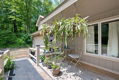 Welcome to 364 Idlewild Lane, a beautifully maintained home - photo 38