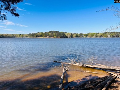 Beautiful Waterfront 1.57 acre lot. This large lot has a great - photo 2