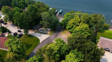 Live by Crystal Lake year-round in this 2010 ranch-style home - photo 5