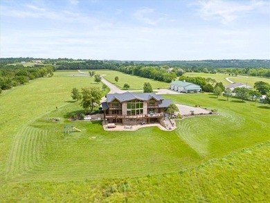 Welcome to Eagles Nest, a truly extraordinary estate offering a - photo 10