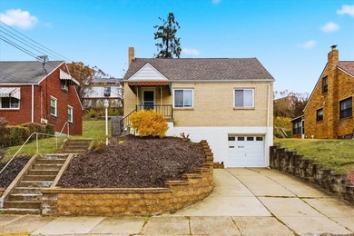 (private lake, pond, coastal) Home For Sale in Lincoln Place Pennsylvania