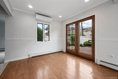 Nestled in the highly desirable Canals section of Long Beach - photo 12