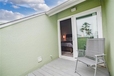 Location! Location! Location!! Beautifull 2-bedroom, 2-bath - photo 20