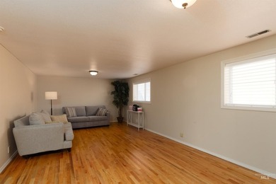 Location Location! This corner lot, brick home lives larger than - photo 23