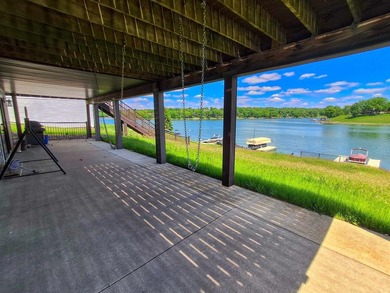 Lake life just got an upgrade. This remodeled waterfront home at - photo 28