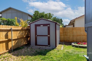Location Location! This corner lot, brick home lives larger than - photo 29