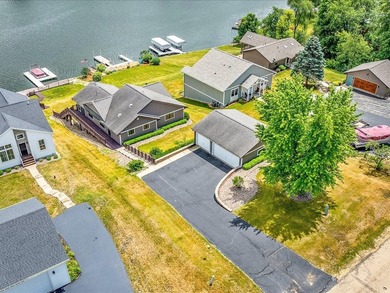 Lake life just got an upgrade. This remodeled waterfront home at - photo 37