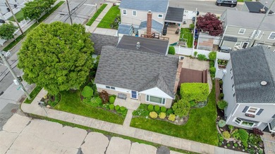 Nestled in the highly desirable Canals section of Long Beach - photo 38