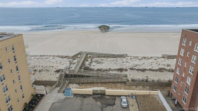 Nestled in the highly desirable Canals section of Long Beach - photo 41