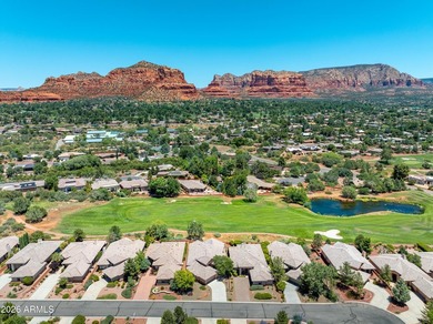 Capturing sweeping views of Sedona's iconic red rocks and mesas - photo 45