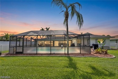 Welcome to this beautifully updated 3-bedroom, 2-bathroom pool - photo 7