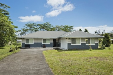 Nestled on a landscaped 1-acre lot, located just off Makuu Dr in - photo 1