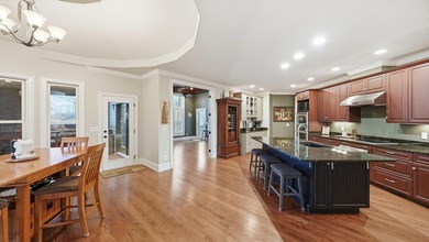 Welcome to 2958 Bluff View Drive-- Perched atop coveted Fredonia - photo 20