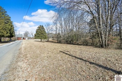 Beautiful lots with a gentle roll and just under 1 acre. Located - photo 4