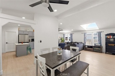 Welcome to coastal living at its best in this beautifully - photo 15