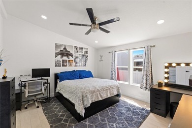 Welcome to coastal living at its best in this beautifully - photo 23