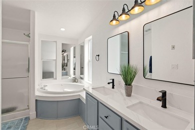 Welcome to coastal living at its best in this beautifully - photo 26